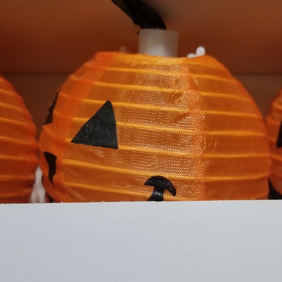 Halloween Orange Pumpkin Lantern Lights (10ct) - Picture 2 of 3